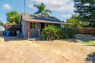 6001 Broadway, Sacramento, CA 95820 - Photo 1