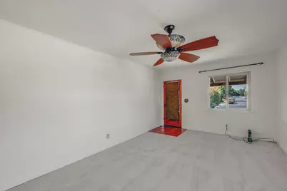 6001 Broadway, Sacramento, CA 95820 - Photo 8
