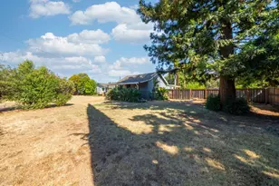 6001 Broadway, Sacramento, CA 95820 - Photo 2