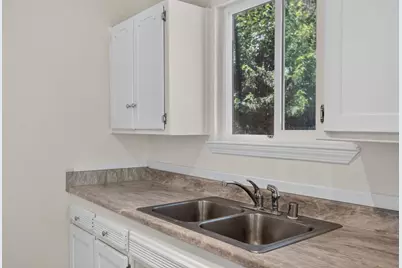 7620 Eastgate Avenue, Citrus Heights, CA 95610 - Photo 14