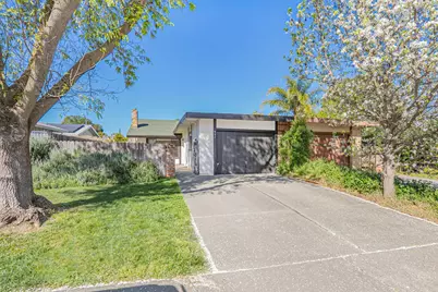 921 Bienville, Davis, CA 95616 - Photo 2
