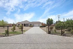 2125 Snyder Ln, Stockton, CA 95215 - Photo 1
