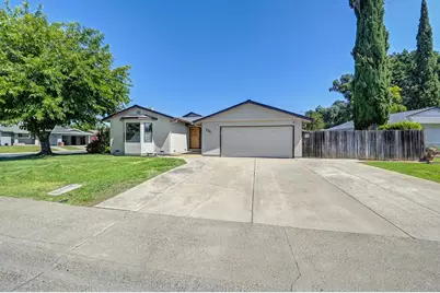 4701 Kerwood Way, Sacramento, CA 95823 - Photo 2