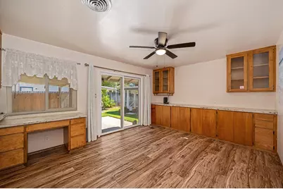 4701 Kerwood Way, Sacramento, CA 95823 - Photo 12