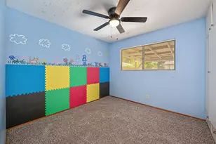 4701 Kerwood Way, Sacramento, CA 95823 - Photo 18