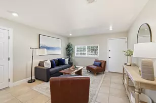 902 Tudor St, Galt, CA 95632 - Photo 8
