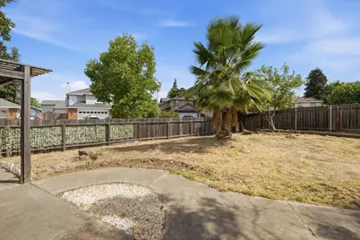 8660 Sunnybrae, Sacramento, CA 95823 - Photo 20