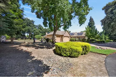 3060 Bastone Court, West Sacramento, CA 95691 - Photo 8