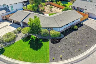 117 Oak Rock Cir, Folsom, CA 95630 - Photo 6