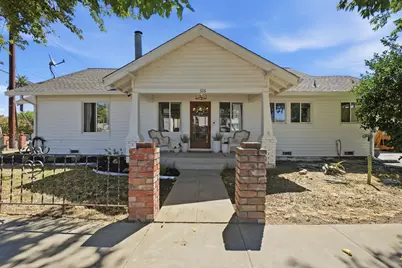 326 W 9th Street, Tracy, CA 95376 - Photo 1