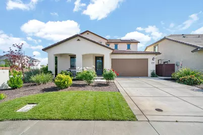 2301 Sierra Village Drive, Roseville, CA 95747 - Photo 2