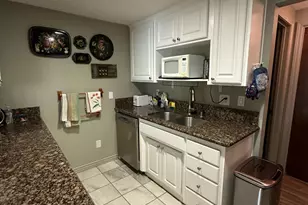 7301 Villa Del Sol Ln, Citrus Heights, CA 95621 - Photo 2