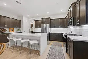 8993 Elliott Spgs Dr, Elk Grove, CA 95624 - Photo 8