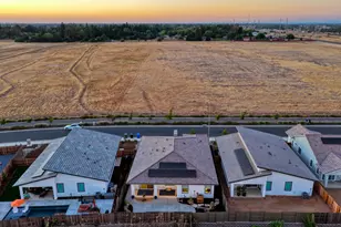 8993 Elliott Spgs Dr, Elk Grove, CA 95624 - Photo 40