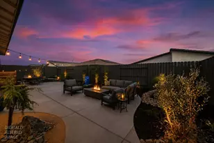 8993 Elliott Spgs Dr, Elk Grove, CA 95624 - Photo 32