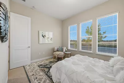 8993 Elliott Springs Drive, Elk Grove, CA 95624 - Photo 28