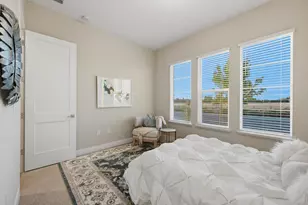 8993 Elliott Spgs Dr, Elk Grove, CA 95624 - Photo 28