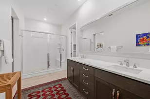 8993 Elliott Spgs Dr, Elk Grove, CA 95624 - Photo 20