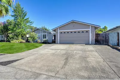 7359 Candlelight Way, Citrus Heights, CA 95621 - Photo 2