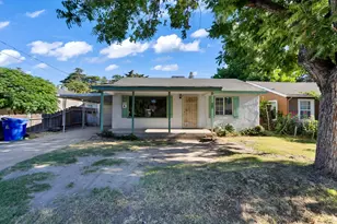 880 Julian St, Turlock, CA 95380 - Photo 1