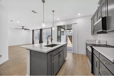 1619 Bronzewick Ln, Sacramento, CA 95834 - Photo 6