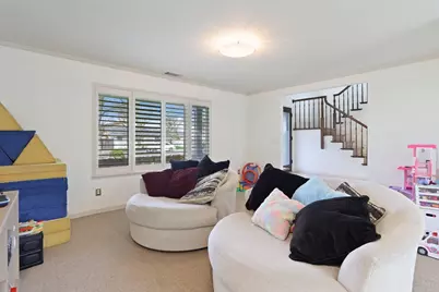 9818 Lady Bird Way, Stockton, CA 95209 - Photo 6
