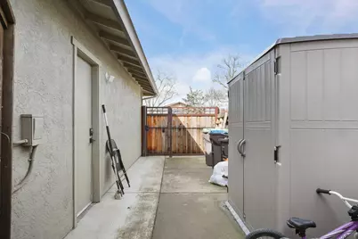 9818 Lady Bird Way, Stockton, CA 95209 - Photo 46