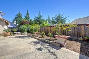 317 Avila Dr, Roseville, CA 95678 - Photo 28