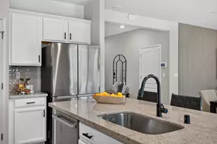5072 Grasscreek Dr, Roseville, CA 95747 - Photo 16
