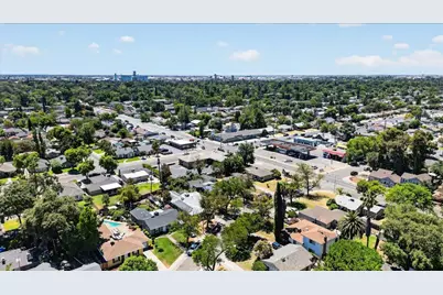1250 Elmwood Avenue, Stockton, CA 95204 - Photo 40