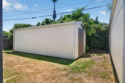 1250 Elmwood Avenue, Stockton, CA 95204 - Photo 32