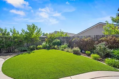 7824 Empingham Way, Sacramento, CA 95829 - Photo 34