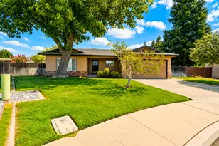 2940 Hughes Ct, Turlock, CA 95382 - Photo 2