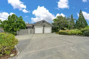 1400 Foxridge Cir, Auburn, CA 95603 - Photo 2