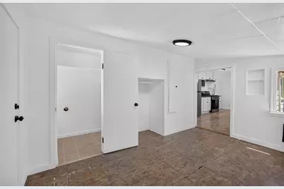 2327 Beaumont Street, Sacramento, CA 95815 - Photo 24