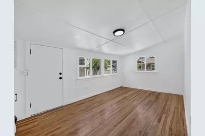 2327 Beaumont Street, Sacramento, CA 95815 - Photo 18