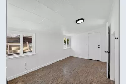 2327 Beaumont Street, Sacramento, CA 95815 - Photo 22