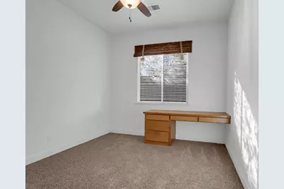 9514 N Larkspur Avenue, Fresno, CA 93720 - Photo 22