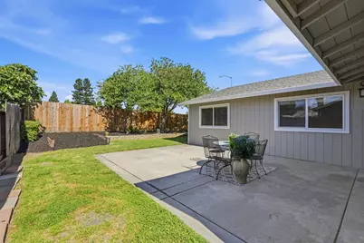 7025 Checkerbloom Way, Citrus Heights, CA 95610 - Photo 40