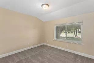 9345 Snowbird Way, Sacramento, CA 95826 - Photo 16