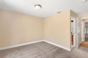 9345 Snowbird Way, Sacramento, CA 95826 - Photo 24