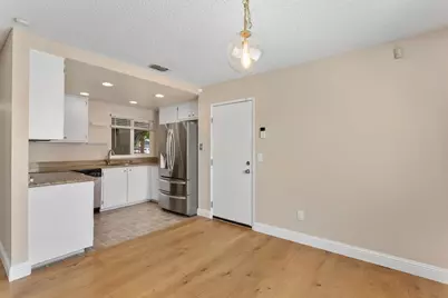 9345 Snowbird Way, Sacramento, CA 95826 - Photo 4