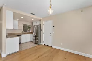 9345 Snowbird Way, Sacramento, CA 95826 - Photo 4