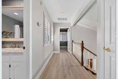 19104 Pebble Court, Woodbridge, CA 95258 - Photo 32