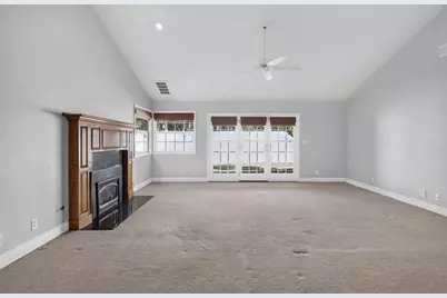 19104 Pebble Court, Woodbridge, CA 95258 - Photo 8
