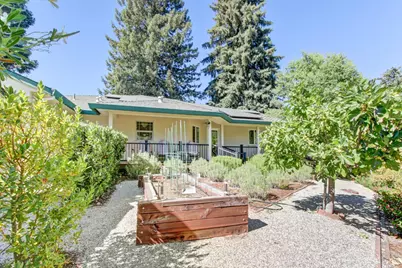 910 Carol Ann Court, Roseville, CA 95661 - Photo 46