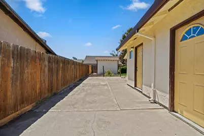 1279 Nana Place, Manteca, CA 95336 - Photo 20
