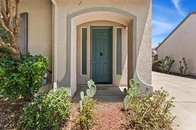 330 Belfont Circle, Sacramento, CA 95835 - Photo 4
