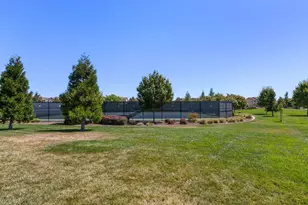 7801 Cordially Way, Elk Grove, CA 95757 - Photo 50