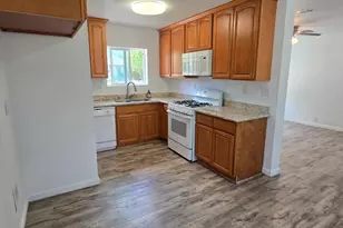 206 Hills Ct, Sacramento, CA 95838 - Photo 8